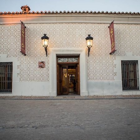 Posada Isabel De Castilla Madrigal de las Altas Torres Exterior foto